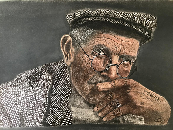 anoldmanwithglassesnandhat An old man with the glasses and hat holding his chin